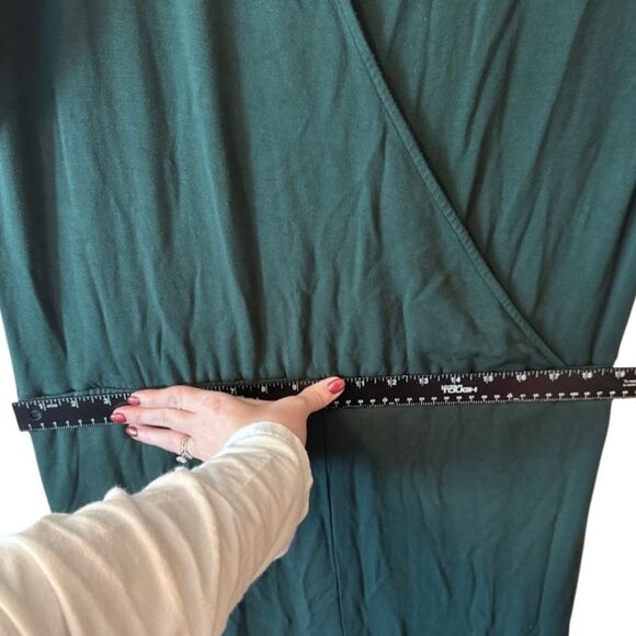 Daily Ritual- Oversized Emerald Green Soft Wide Leg Elbow-Sleeve Jumpsuit, XL - Picture 11 of 14
